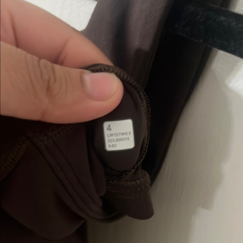 Lululemon Crop Top - Picture 4 of 4